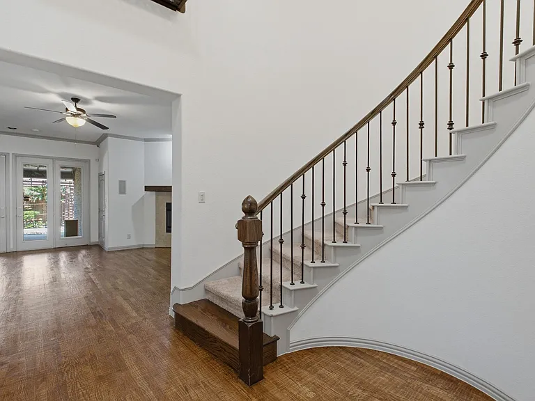 11907 Bamberg Ln — Photo 4