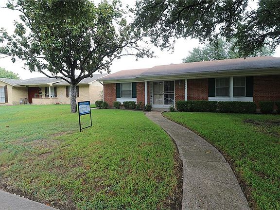 3rd image of 2222 Aloha Dr