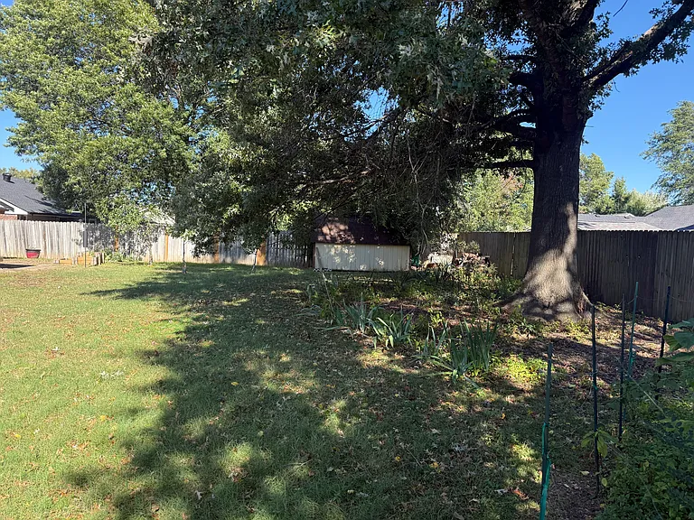 903 N Cardinal Dr — Photo 21