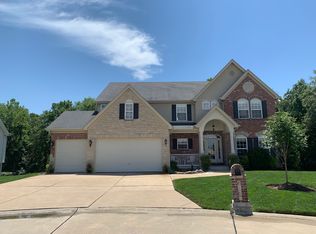 6167 Pathfinder Dr, Saint Louis, MO 63129