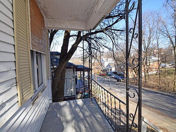 3rd image of 1255 Sliker Ave