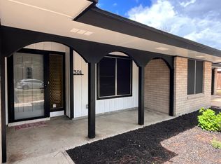 301 Rosewood Dr, Victoria, TX 77901