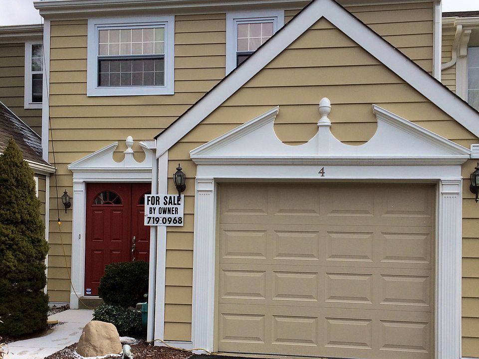 Exterior freshly painted!