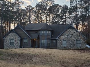 240 Oak Leaf Dr, Stockbridge, GA