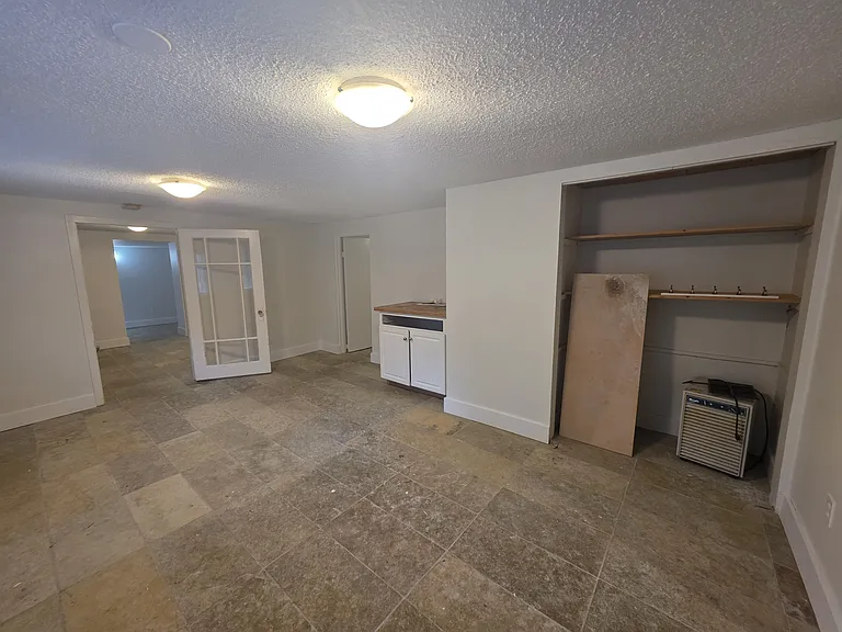 3521 W 1st Ave #BASEMENT — Photo 8