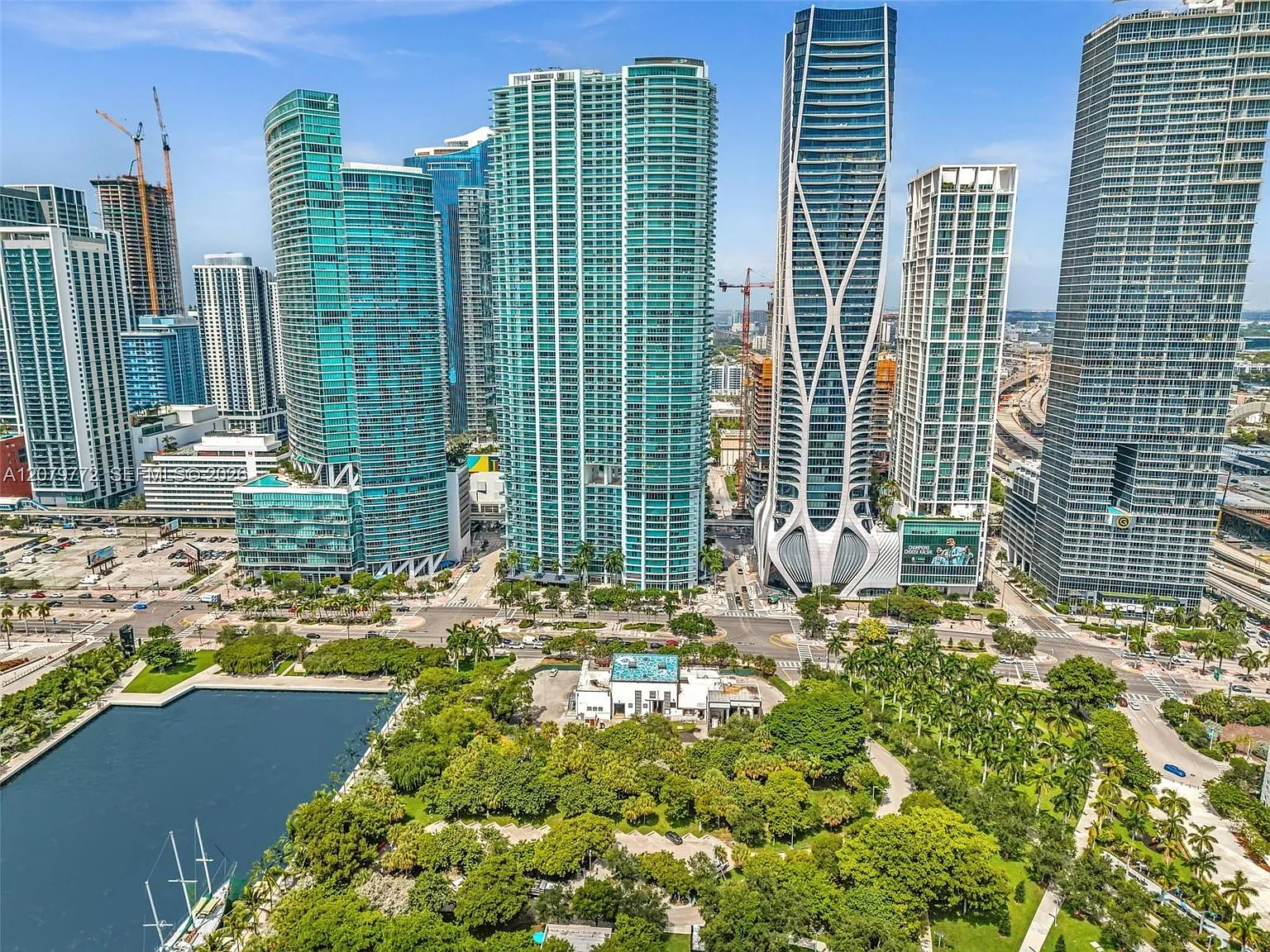 900 Biscayne Bay Condo — Photo 3
