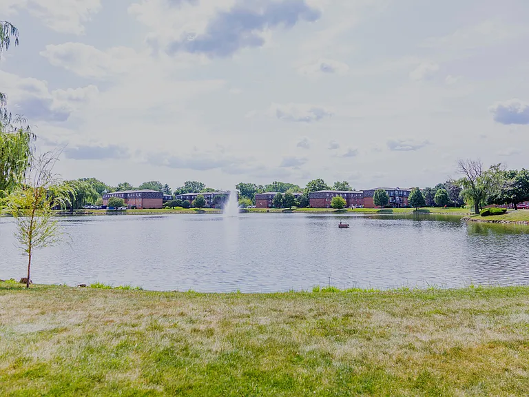 9480 Bay Colony Dr #2N — Photo 12