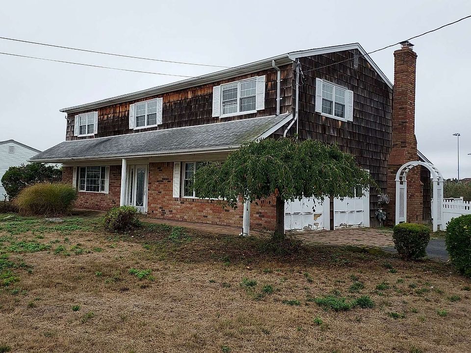 336 Grand Central Ave, Amityville, NY 11701 MLS 3429983 Zillow