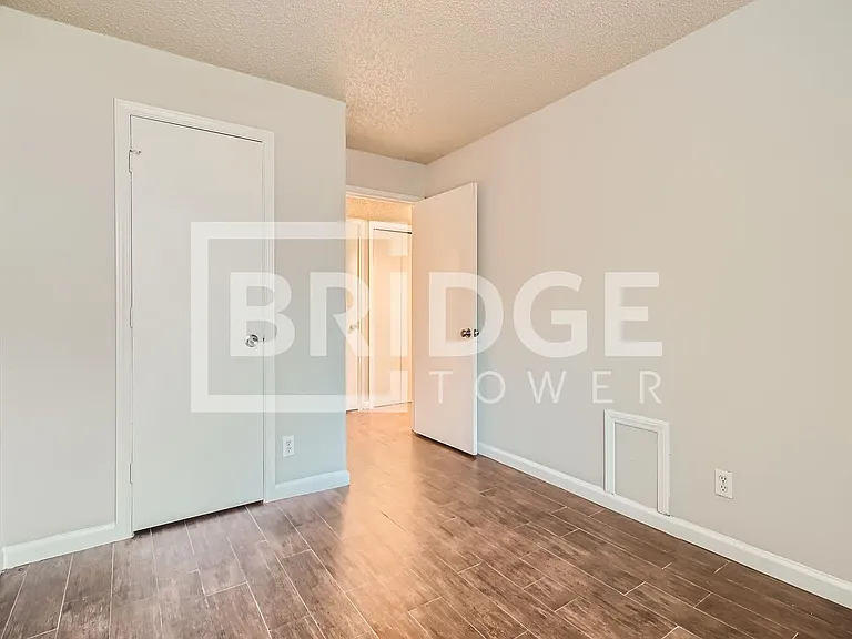 806 Prairie Creek Dr — Photo 9