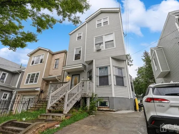 227 N 6th St, Newark, NJ 07107