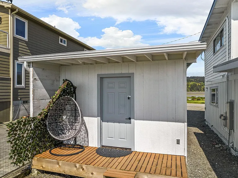 260 Driftwood Shores Rd — Photo 29