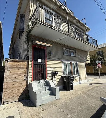1301 Frenchmen St #2B — Photo 2