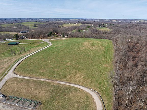 2nd image of 560 Old Hickory Ridge Rd