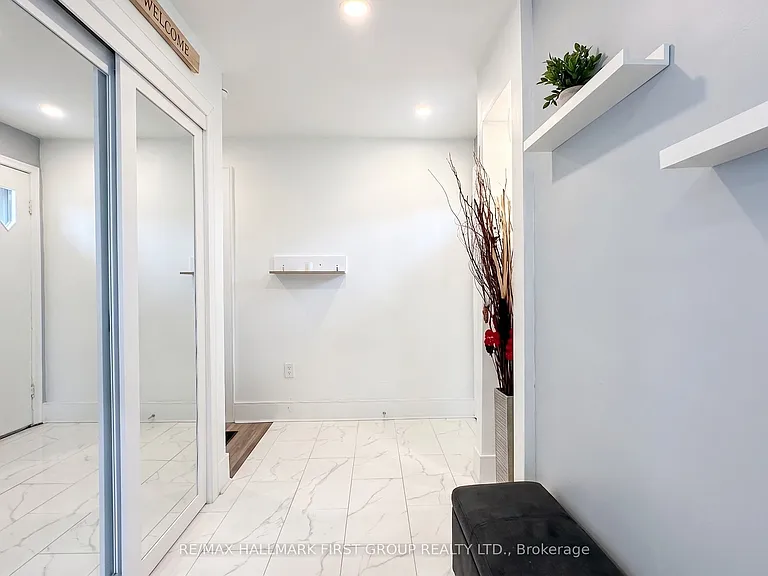 1431 Nash Rd — Photo 3