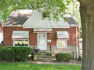 8122 Fernhill Ave, Parma, OH