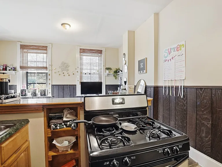 2227 Wheeler St #1 — Photo 15