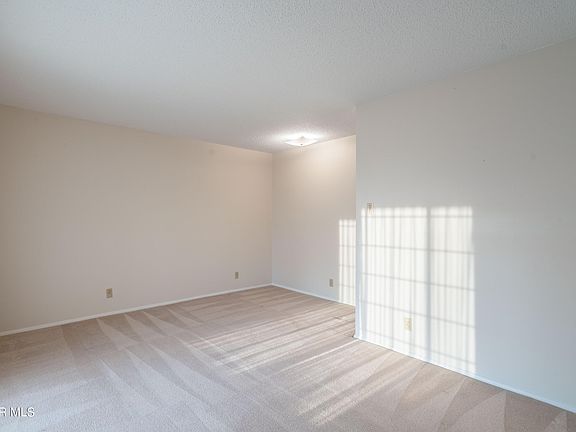 4th image of 5744 Beaumont Pl