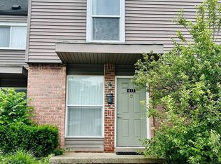 417 Villa Dr, Ypsilanti, MI 48198