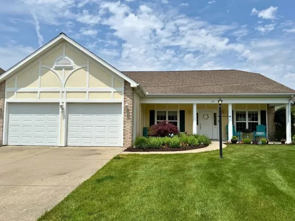 149 Golf Club Ln, Grove City, PA 16127