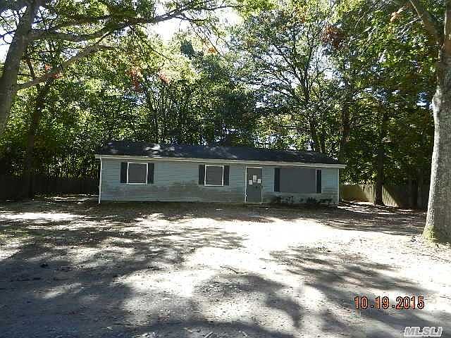 1st image of 126 Norfleet Ln