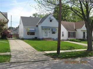 14204 Kennerdown Ave, Maple Heights, OH 44137