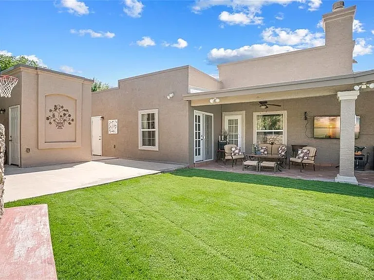 1154 Crystal Cove Pl — Photo 24