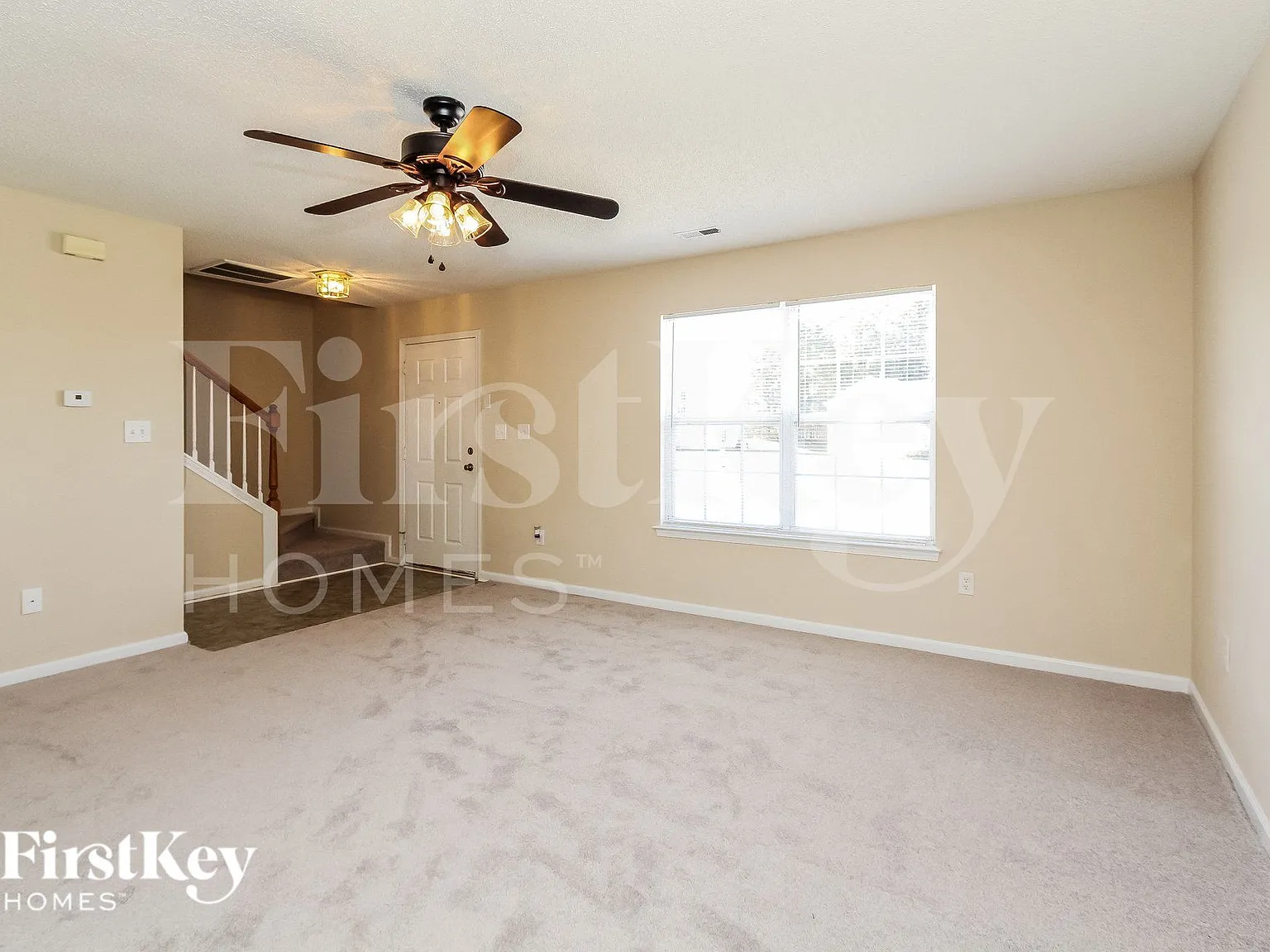 3 bed, 2.5 bath, 1344 sqft, $1,790 — Photo 4