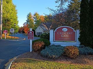 7 Crescent Way UNIT 219, Sturbridge, MA 01518