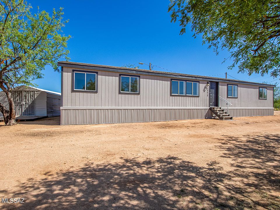 1st image of 15615 S Avenida Haley