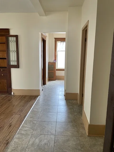 1 bed, $1,100 — Photo 4