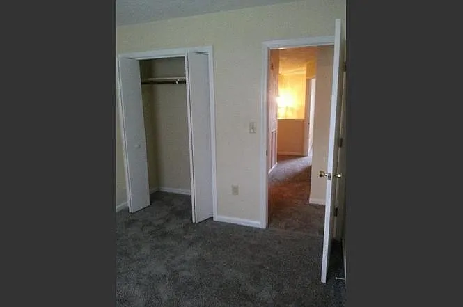 1724 Elbert Dr — Photo 12