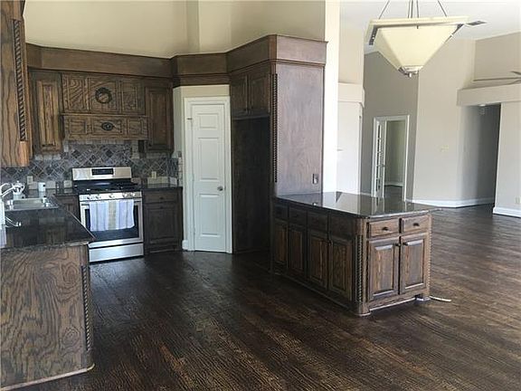 5th image of 5413 Teal Cir