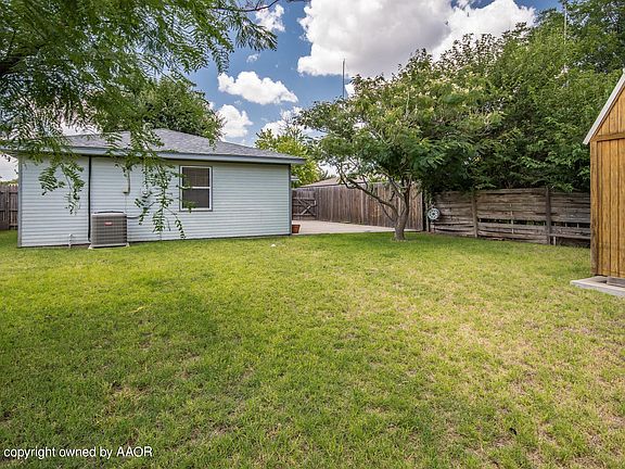 2nd image of 606 Elm Ave