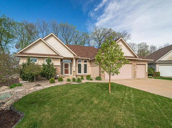 9370 138th Ct W, Savage, MN 55378