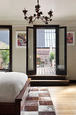 Sold by Compass | media 7