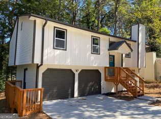1413 Silver Lake Dr, Norcross, GA 30093