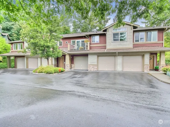 21507 42nd Avenue S #E4, SeaTac, WA 98198