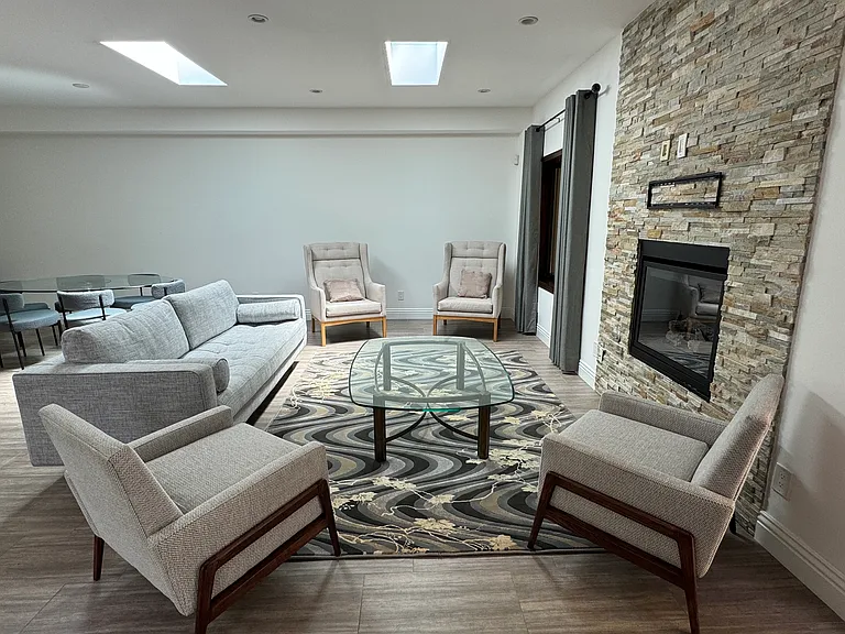1020 N Moraga Dr — Photo 41