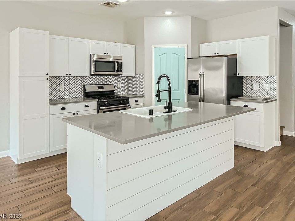 1st image of 3509 Hazelnut Pine Pl Unit 3