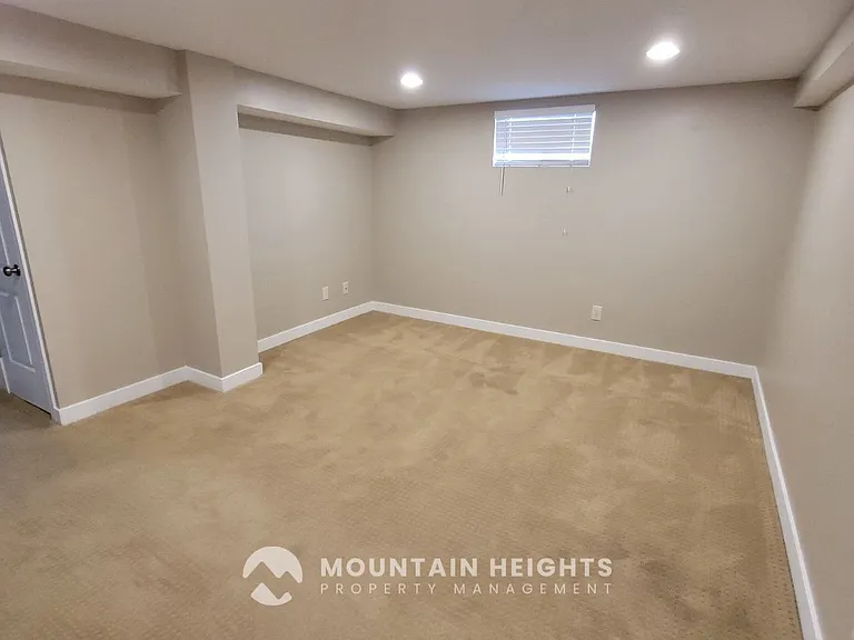 1116 E Hudson Ave — Photo 11