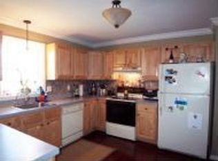 12 Edwards Rd, Portland, CT 06480