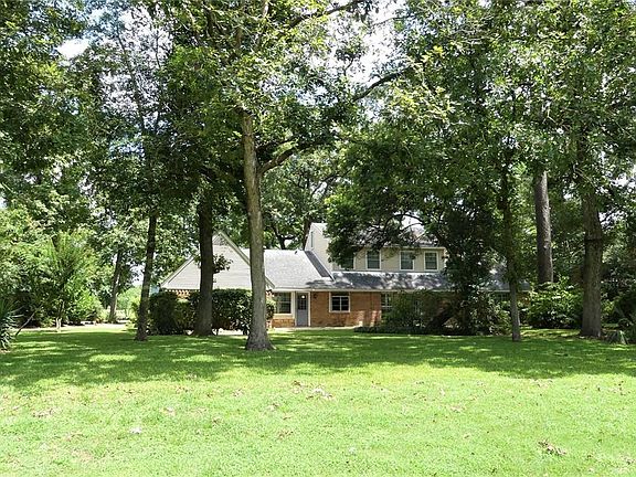 Back of the house as seen from the golf course.
