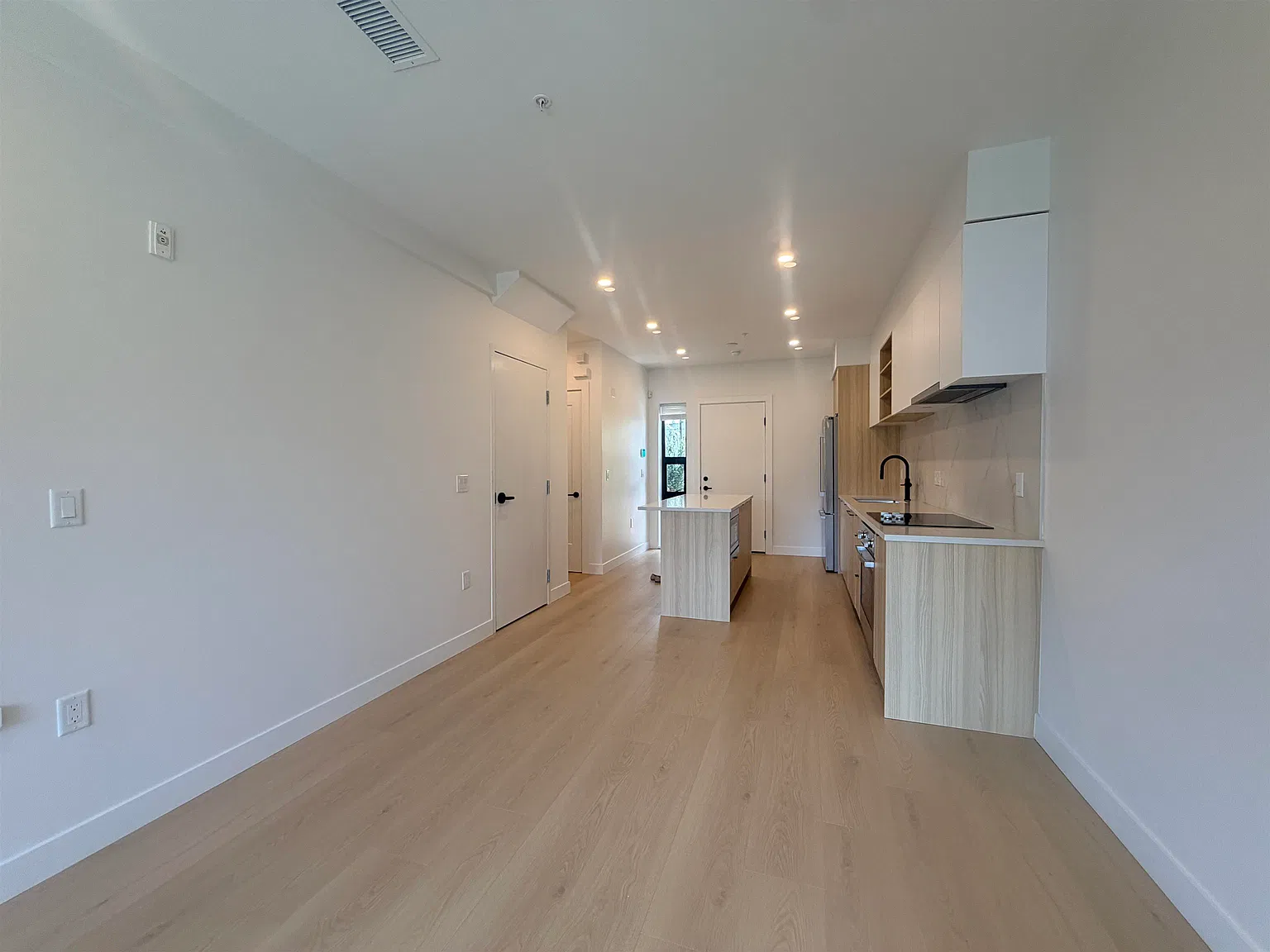8899 Spires Rd — Photo 3