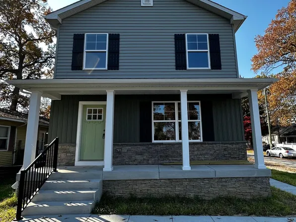 699 208th St, Pasadena, MD 21122