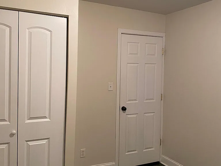 113 Howard St — Photo 20