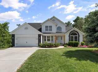 40 Jewel Ct, Saint Charles, MO 63304