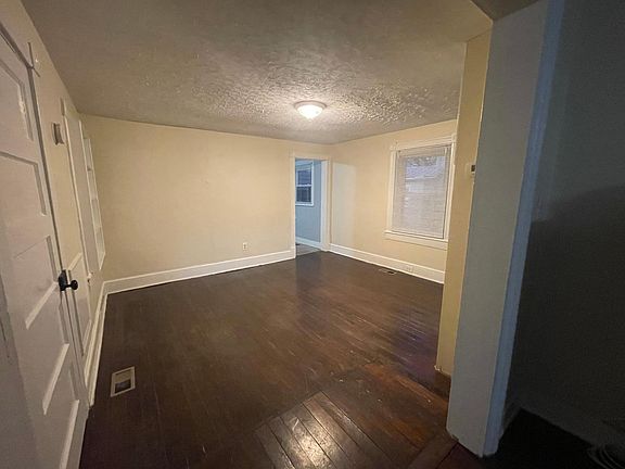 2nd parlor room / dining room / office / workout area / etc.