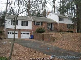 12516 Meadowood Dr, Silver Spring, MD 20904