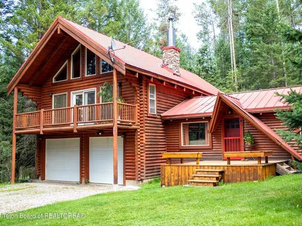 731 Pine Crest Cir, Alpine, WY 83128