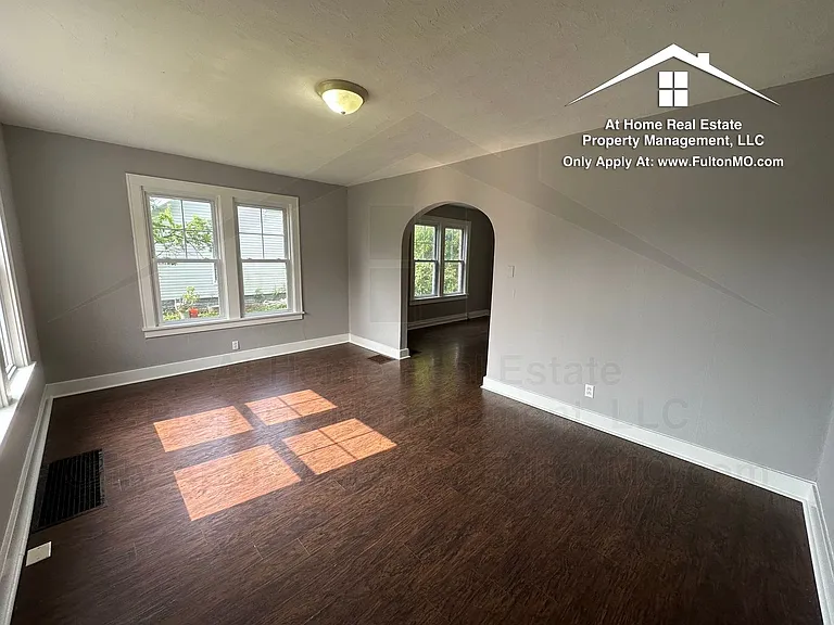 835 Nichols St — Photo 6